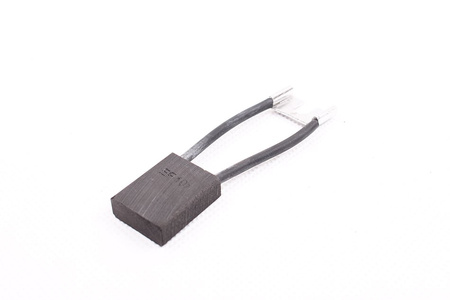 8X20X25 SKIRTAS MP132M ELEKTRINIAI VARIKLIO ŠEPEČIAI