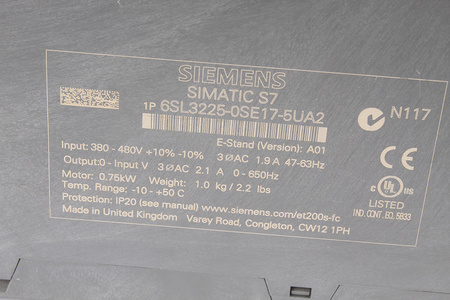 6SL3225-0SE17-5UA2 SIEMENS