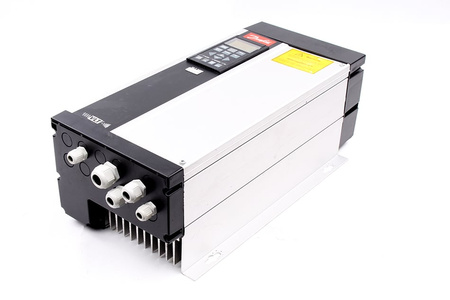 VLT5011PI5C54SBR1DLF00A00C0 DANFOSS VLT5000