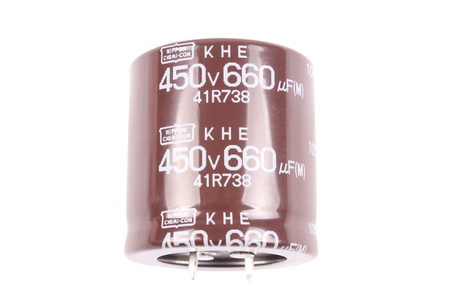 KONDENSATORIUS EKHE451VSN661MA35Z CHEMI-CON 41R738 660UF 450V
