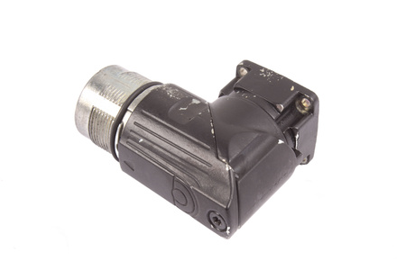 LSN-127-2400-15-560/T1.B.S4X LTI DRIVES ZP5 8PIN MAITINIMO LIZDAS