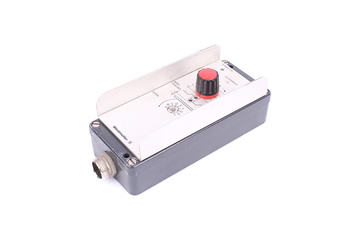 723-2.450/V WEIDMULLER NUOTOLINIO VALDYMO PULTAS