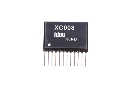 XC008 IDEC HIBRIDINIS MODULIS