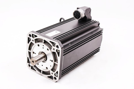 2AD104C-B35OA1-CS06-C2N2 BOSCH REXROTH R911281817 20.5A