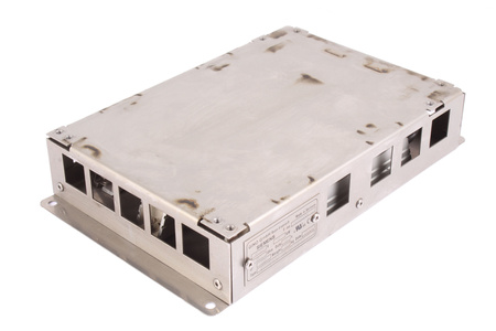 6SE6400-4BD12-BA0 SIEMENS 900V 160OHM STABDYMO VARŽA