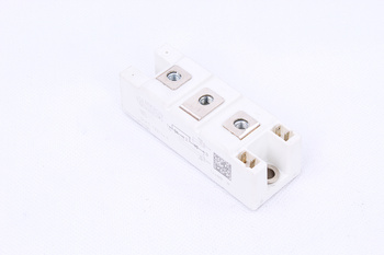 SKKT132/14E SEMIKRON SEMIPACK 2 137A, 1400V