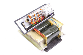 3HAC0752-1 ABB 400/440/475/500V, 262/55/115/2230V