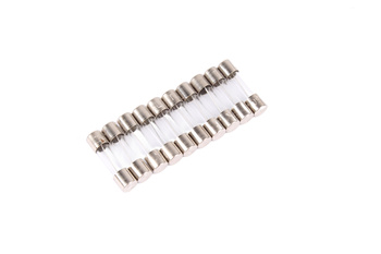 LĖTO VEIKIMO CILINDRINIS STIKLINIS SAUGIKLIS 522.523 ESKA ZKT-4A 250V, 4A, 5X20MM, 10PCS