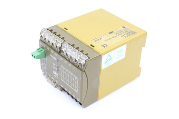 PZE/7 PILZ 474050 SAUGOS RELĖ