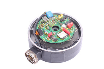 MAC112C-0-HD-2-C/180-A-1/S03 INDRAMAT MATAVIMO SISTEMA