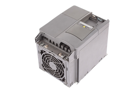 6SE6420-2AD25-5CA1 SIEMENS MICROMASTER 420