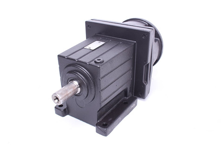 GST05-2NVBR002A LENZE 002A PAVARA