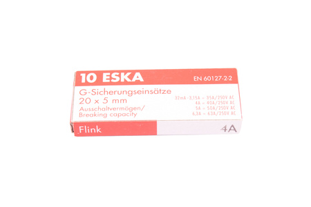 GREITAS CILINDRINIS STIKLINIS SAUGIKLIS 520.623 ESKA ZKS-4A 250V, 4A, 5X20MM, 10PCS