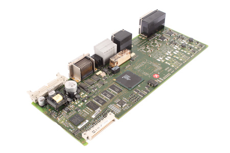 6SN1118-0DM31-0AA1 SIEMENS A5E00338263D SUGEDĘS – DALIMS