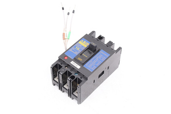 NF30-SS MITSUBISHI ELECTRIC ATJUNGIKLIS