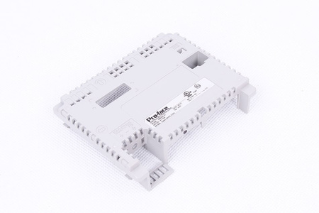 AST3211-A1-D24 PRO FACE DĖŽUTĖS GALAS