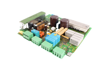 PST-1 LK02909-007 ELAU SUGEDĘS – DALIMS