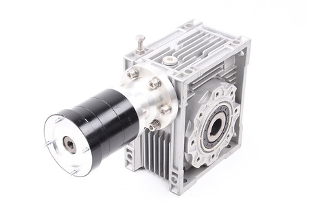 SDSGSSR056-22 LENZE PAVARŲ DĖŽĖ