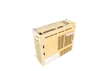 SGDH-04AE-OY OMRON SERVOPACK YASKAWA