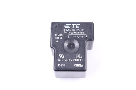 T9AS1D12-12 POTTER&BRUMFIELD ESTAFETĖ