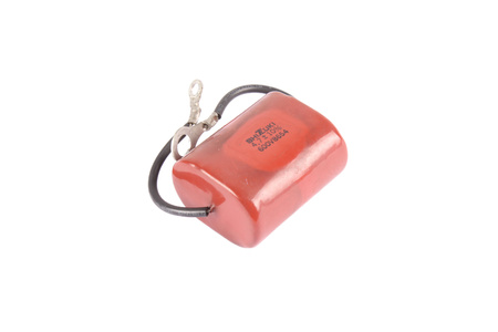 KONDENSATORIUS 8654 SHIZUKI 4.7+/-10% 600V, 45X35MM