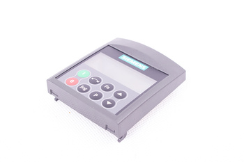 6SE6400-0BP00-0AA0 SIEMENS MICROMASTER 4 VALDYMO IR VALDYMO PULTAS