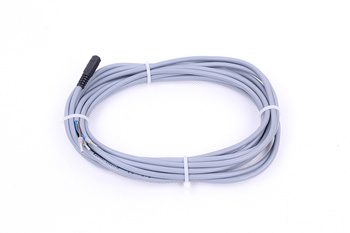 ES9.5 BAUMER 5M KABELIS