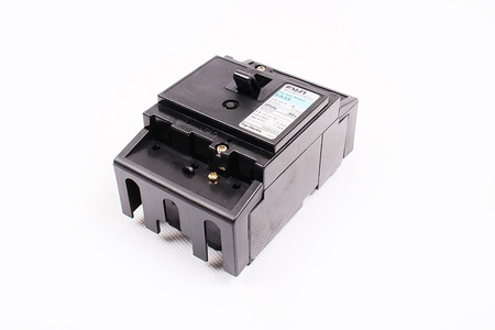 EA33 FUJI ELECTRIC ATJUNGIKLIS