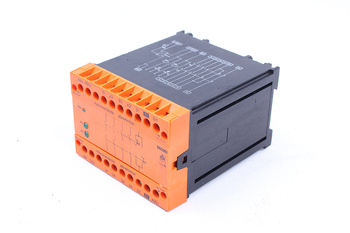 BN5989.51 DOLD SAUGOS RELĖ