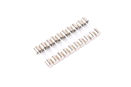 LĖTO VEIKIMO CILINDRINIS STIKLINIS SAUGIKLIS 0218002.TXP LITTELFUSE 250V, 2A, 5X20MM, 10PCS