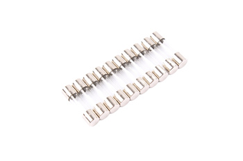 LĖTO VEIKIMO CILINDRINIS STIKLINIS SAUGIKLIS 0218002.TXP LITTELFUSE 250V, 2A, 5X20MM, 10PCS