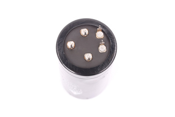 KONDENSATORIUS B43306-U6477-M1 S+M 25/070/56 470UF, 500VDC