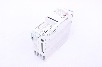 E82EV5512C LENZE 8200 VECTOR ID.-NO. 13142075