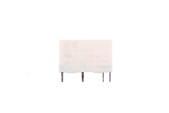 PCN-124D3MHZ TE CONNECTIVITY 3-1461491-6 24V, 5A ESTAFETĖ