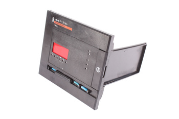 XM200 MERLIN GERIN DĖŽUTĖS PRIEKIS