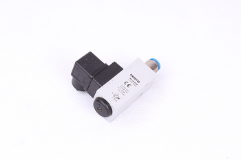 PEV-1/4-B-0D FESTO 15-175PSI SLĖGIO JUNGIKLIS