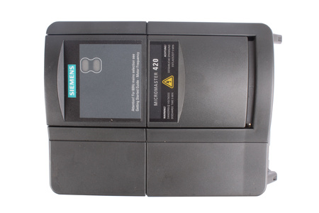 6SE6420-2AD24-0BA1 SIEMENS MICROMASTER 420