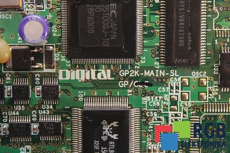 GP2K-MAIN-SL DIGITAL D00026B PLOKŠTĖ SUGEDĘS – DALIMS