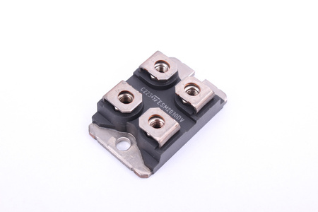 ESM2030DV ST MICROELECTRONICS DARLINGTONO TRANZISTORIUS