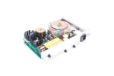 FS200504B NUM 200506A26 ALIMENTATION