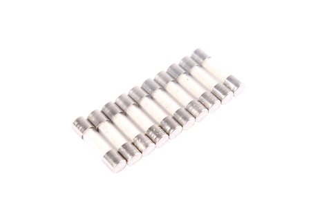 LĖTO VEIKIMO CILINDRINIS STIKLINIS SAUGIKLIS 520.026  ESKA ZKS-8A/250V  250V, 8A, 5X20MM, 10PCS