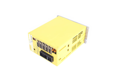 A06B-6093-H151 FANUC SERVO AMPLIFIER MODULE