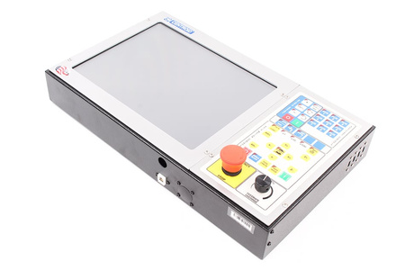 M400 CENTROID #13181 CNC OPERATORIAUS KONSOLĖ SU KOMPIUTERIU IR KLAVIATŪRA