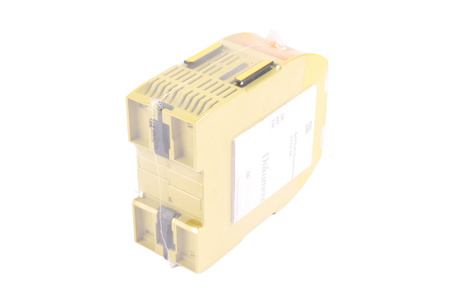 PNOZ M B0 PILZ 772100 SAUGOS RELĖ