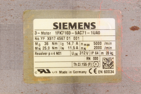 1FK7103-5AC71-1UA0 SIEMENS