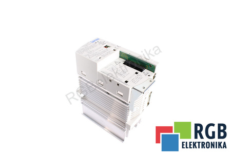 E82EV251_2C LENZE 8200 VECTOR ID.-NO.: 13266346