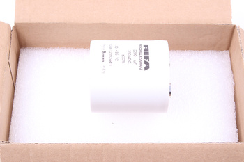 KONDENSATORIUS PEH200UL4220MU2 RIFA 2200UF, 350VDC KONDENSATORIUS