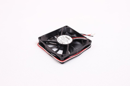 3106KL-05W-B59 NMB TECHNOLOGIES 80X80X15MM, 24V, 0.16A VENTILIATORIUS