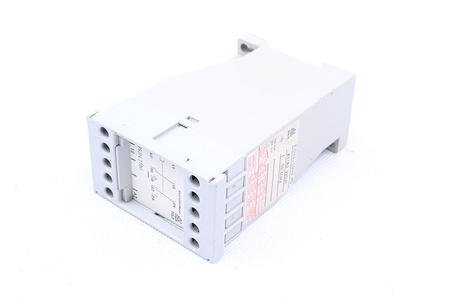 AI983N.7100 DOLD A1/A2