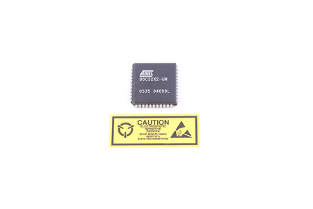 80C32X2-UM ATMEL PLCC44 8-BIT MICROCONTROLLER